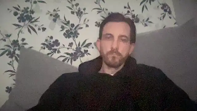 Snapshot of Big8inchUncutCock chatting on 3, 5, 2026 Big8inchUncutCock online show from 3, 5, 2026