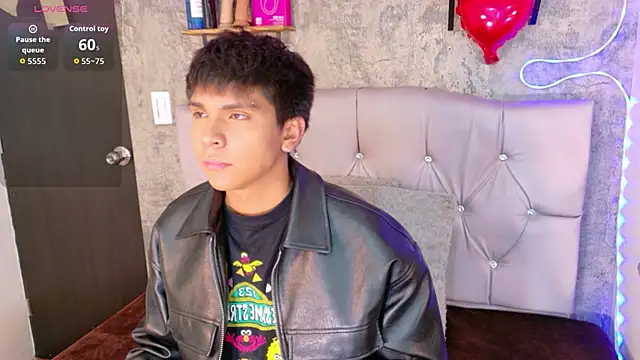 Thiago Kozak online show from 4, 3, 2026