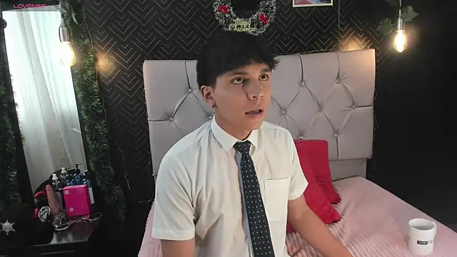 Thiago Kozak online show from 21, 11, 2025