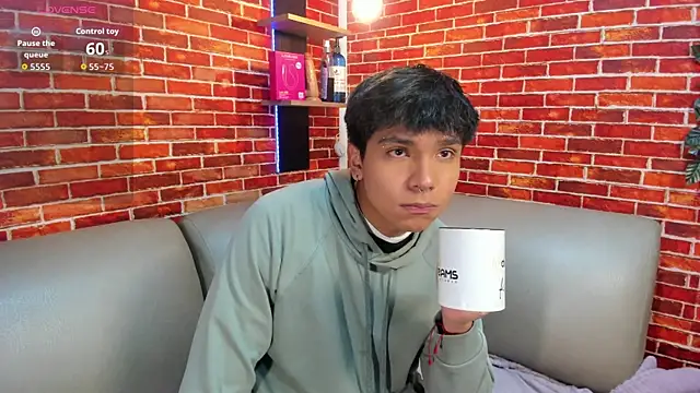 Thiago Kozak online show from 2, 4, 2026