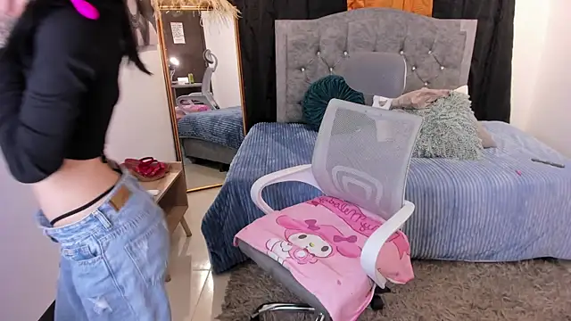 CamiCute  online show from 16, 10, 2025