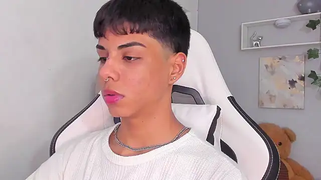 Thomas wil online show from 14, 11, 2025