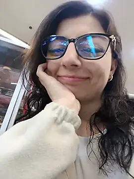 Snapshot of anntonella_watson chatting on 15, 5, 2026 anntonella watson online show from 15, 5, 2026