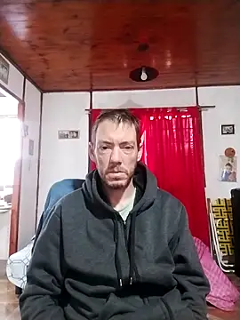Snapshot of elpolaquin chatting on 8, 5, 2026 elpolaquin online show from 8, 5, 2026
