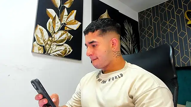 king falconer online show from 1, 12, 2025