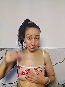 Snapshot of Oriana111 chatting on 15, 5, 2026 Oriana111 online show from 15, 5, 2026