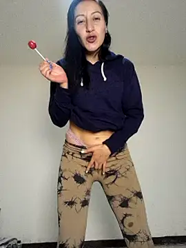 Oriana111 online show from 21, 10, 2025