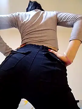 Oriana111 online show from 6, 3, 2026