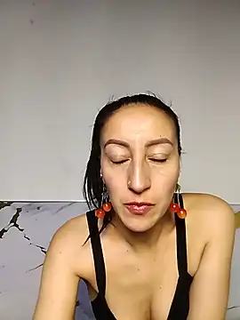 Oriana111 online show from 12, 6, 2026