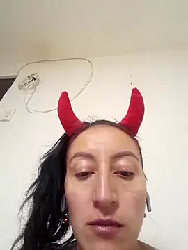 Oriana111 online show from 15, 11, 2025