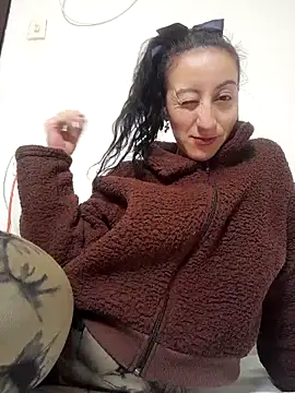 Oriana111 online show from 1, 11, 2025