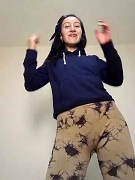 Oriana111 online show from 28, 10, 2025