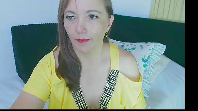 Kendraline1 online show from 18, 3, 2026