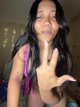 effie castroo online show from 9, 9, 2025