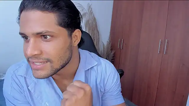 Evansdark1 online show from 2, 4, 2026