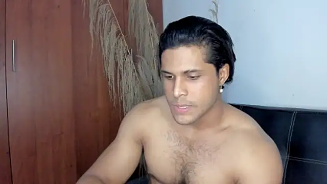 Evansdark1 online show from 2, 12, 2025