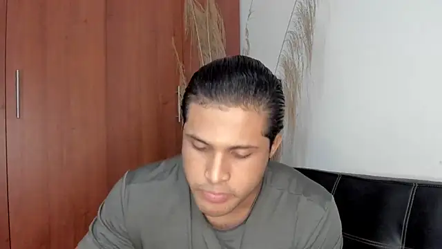 Evansdark1 online show from 22, 10, 2025