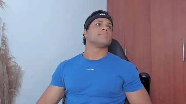 Evansdark1 online show from 25, 3, 2026