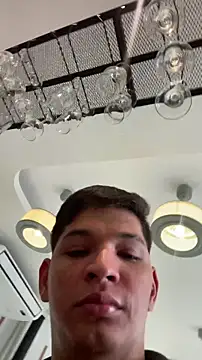 RobinLenoxx online show from 13, 4, 2026