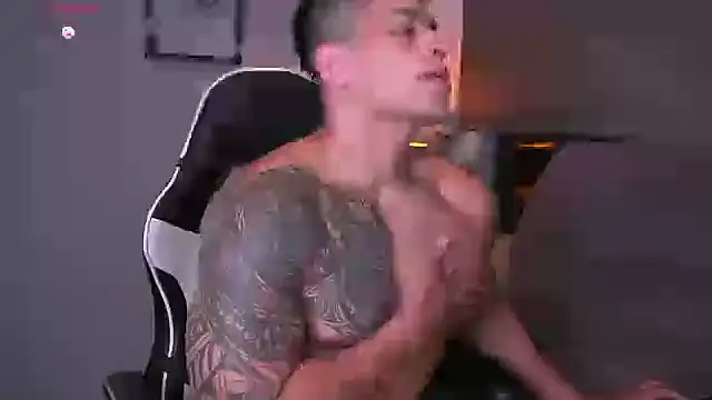 tyler muscle1 online show from 22, 10, 2025