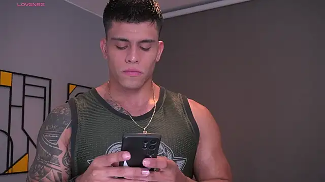 tyler muscle1 online show from 9, 1, 2026