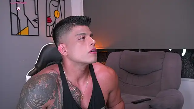 tyler muscle1 online show from 11, 3, 2026