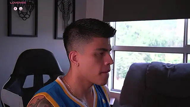 tyler muscle1 online show from 20, 9, 2025