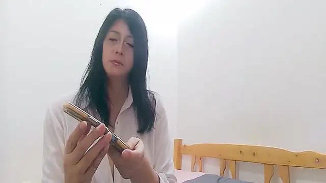 yueeraijj88 online show from 16, 10, 2025