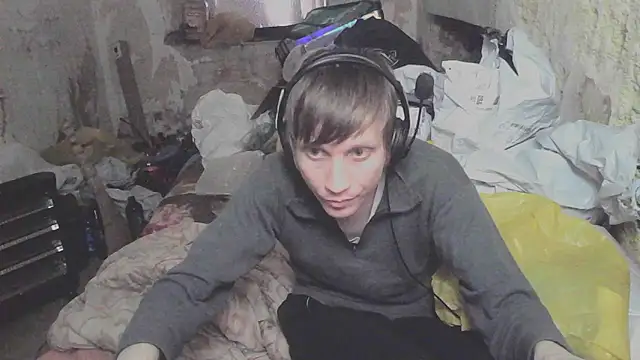 makarov1993 online show from 4, 4, 2026