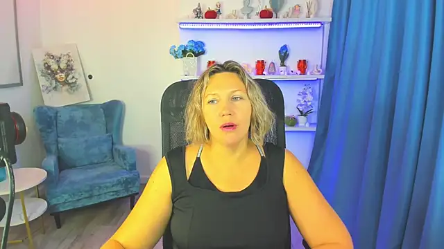 NinaStarle online show from 2, 11, 2025