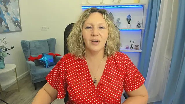 NinaStarle online show from 29, 4, 2026