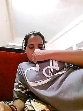 Snapshot of JHILMIL chatting on 10, 4, 2026 JHILMIL online show from 10, 4, 2026