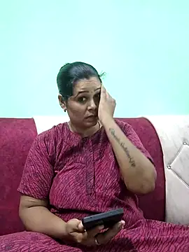 tamilaruvi online show from 3, 5, 2026