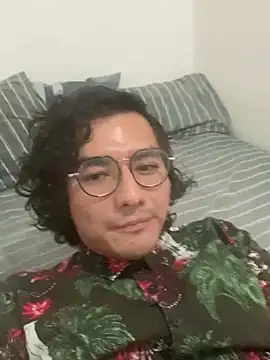 long nigth online show from 4, 6, 2026
