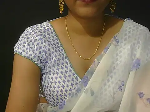 Snapshot of Priyanka_rao chatting on 2, 4, 2026 Priyanka rao online show from 2, 4, 2026
