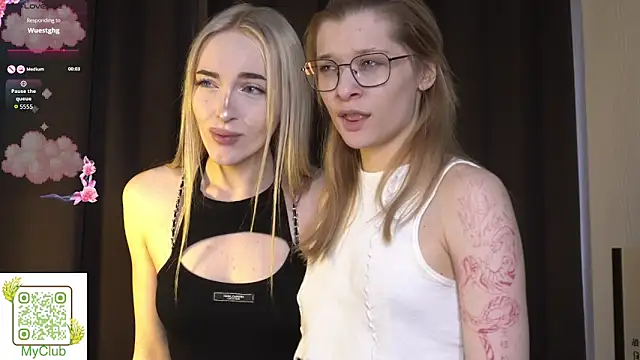 Snapshot of MaeEversley chatting on 14, 11, 2025 MaeEversley online show from 14, 11, 2025