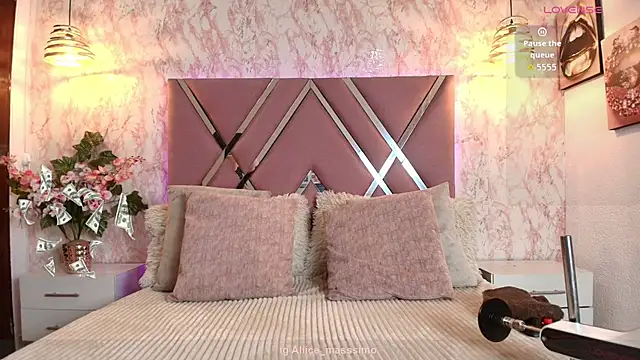 Aliice1  online show from 11, 11, 2025