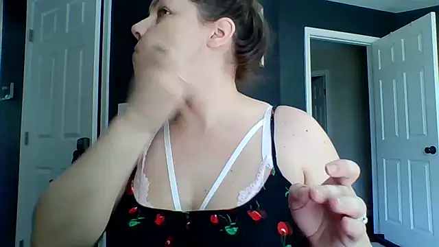 Snapshot of Melissamarcosx4 chatting on 27, 4, 2026 Melissamarcosx4 online show from 27, 4, 2026
