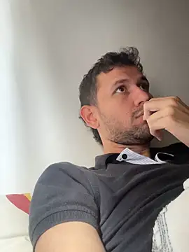 Michaell Spinelly online show from 26, 10, 2025