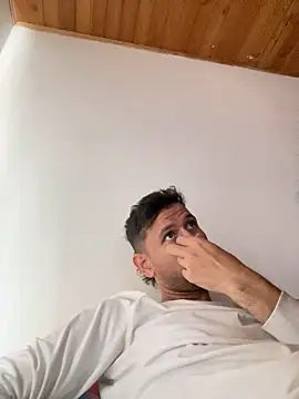 Michaell Spinelly online show from 20, 12, 2025