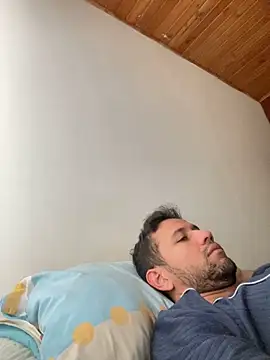 Michaell Spinelly online show from 1, 11, 2025