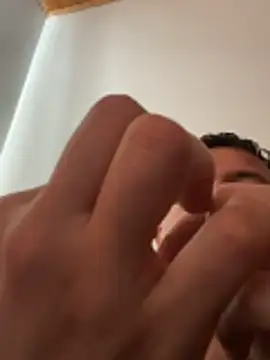 Michaell Spinelly online show from 4, 3, 2026