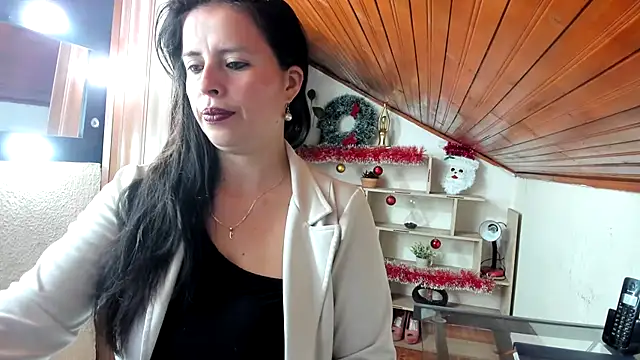 katherine blair online show from 18, 12, 2025