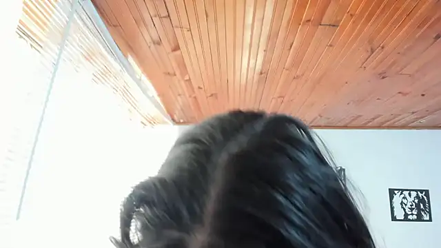 katherine blair online show from 28, 2, 2026