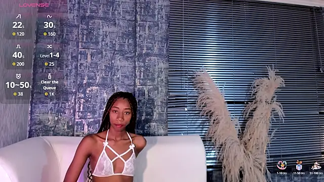 NathalyLeen online show from 25, 4, 2026