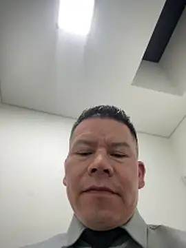 Manu0586 online show from 8, 2, 2026