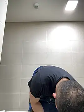 Manu0586 online show from 23, 2, 2026