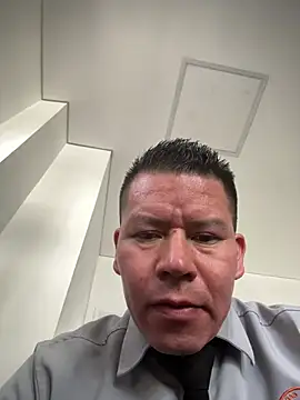 Manu0586 online show from 18, 1, 2026