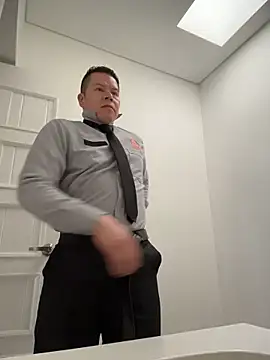 Manu0586 online show from 13, 11, 2025