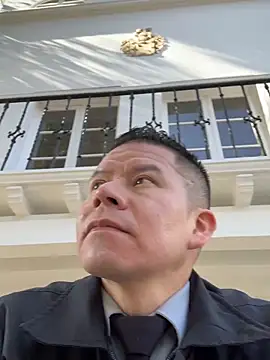 Manu0586 online show from 7, 11, 2025